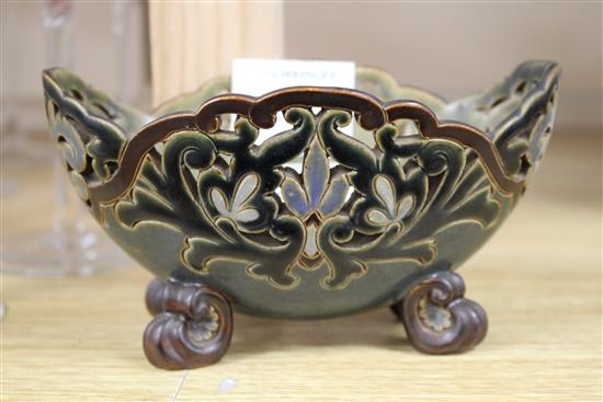 A Doulton Lambeth pierced bowl decorated by Frank A Butler, 15.5cm. diameter 15cm